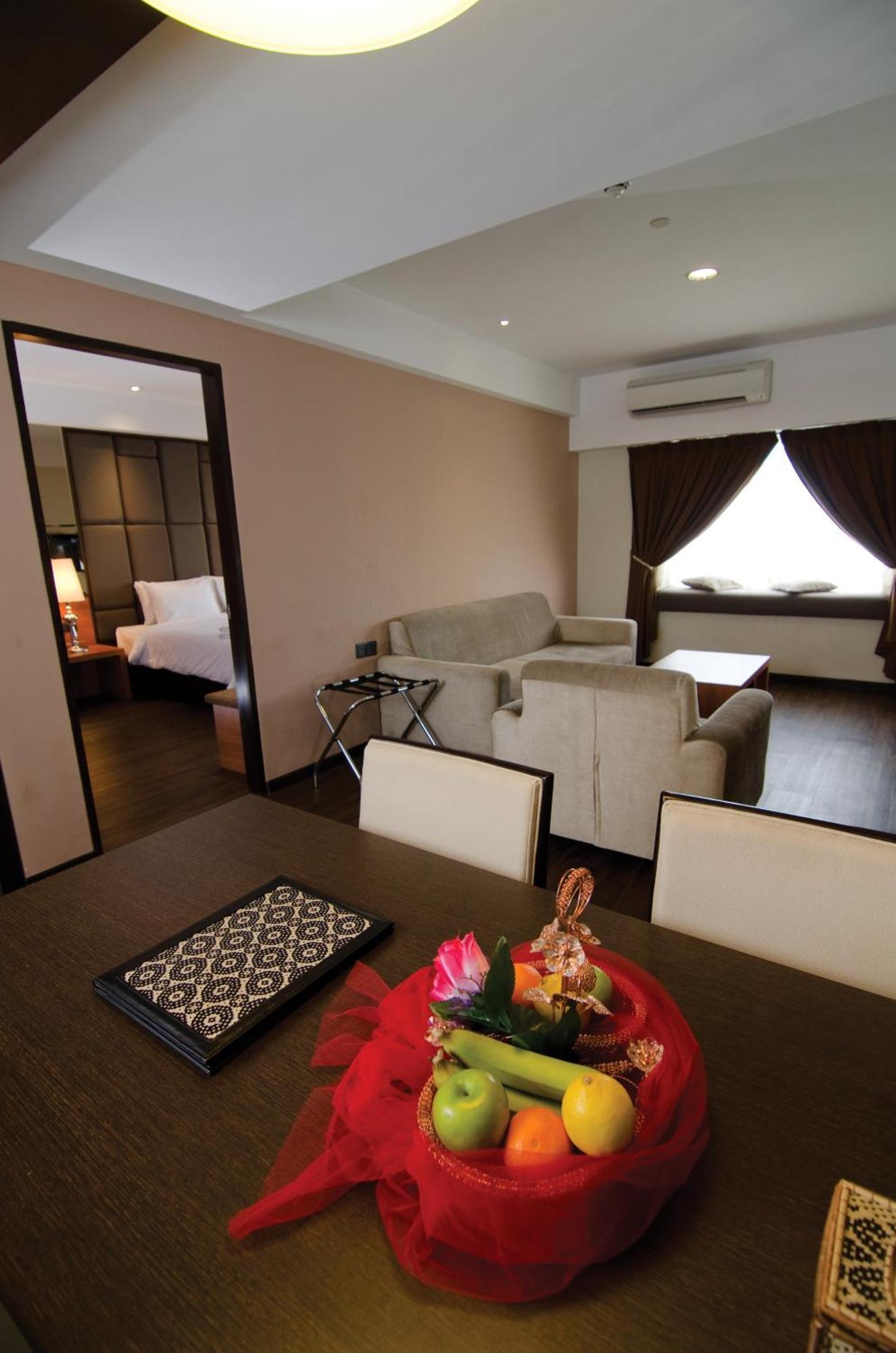 C'Haya Hotel Kota Kinabalu Rum bild
