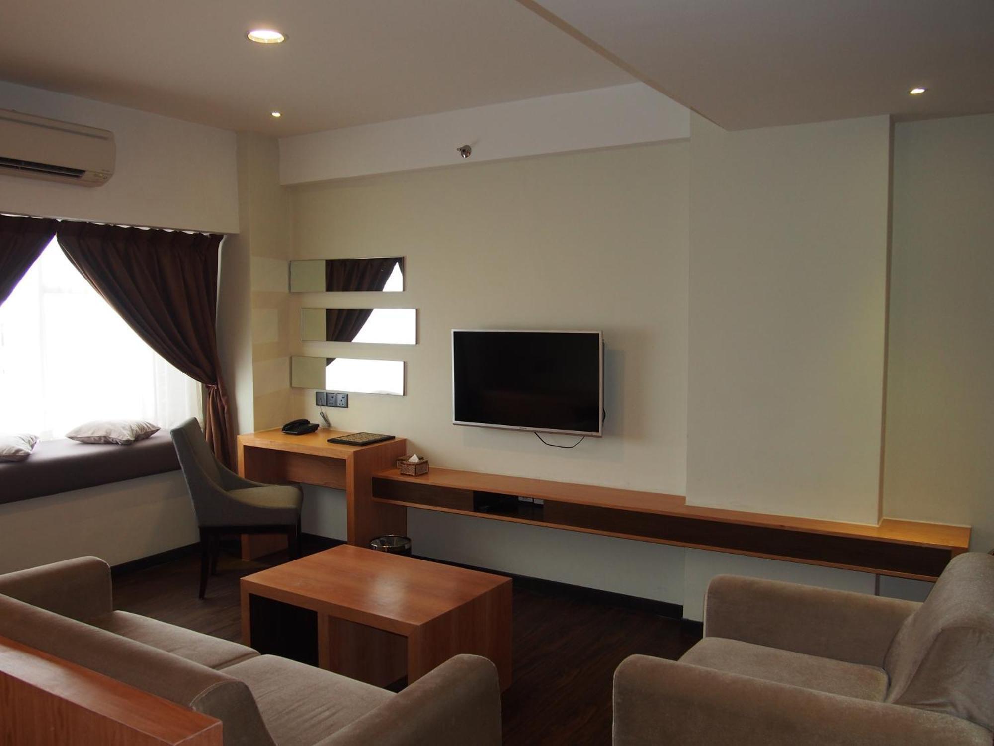 C'Haya Hotel Kota Kinabalu Rum bild