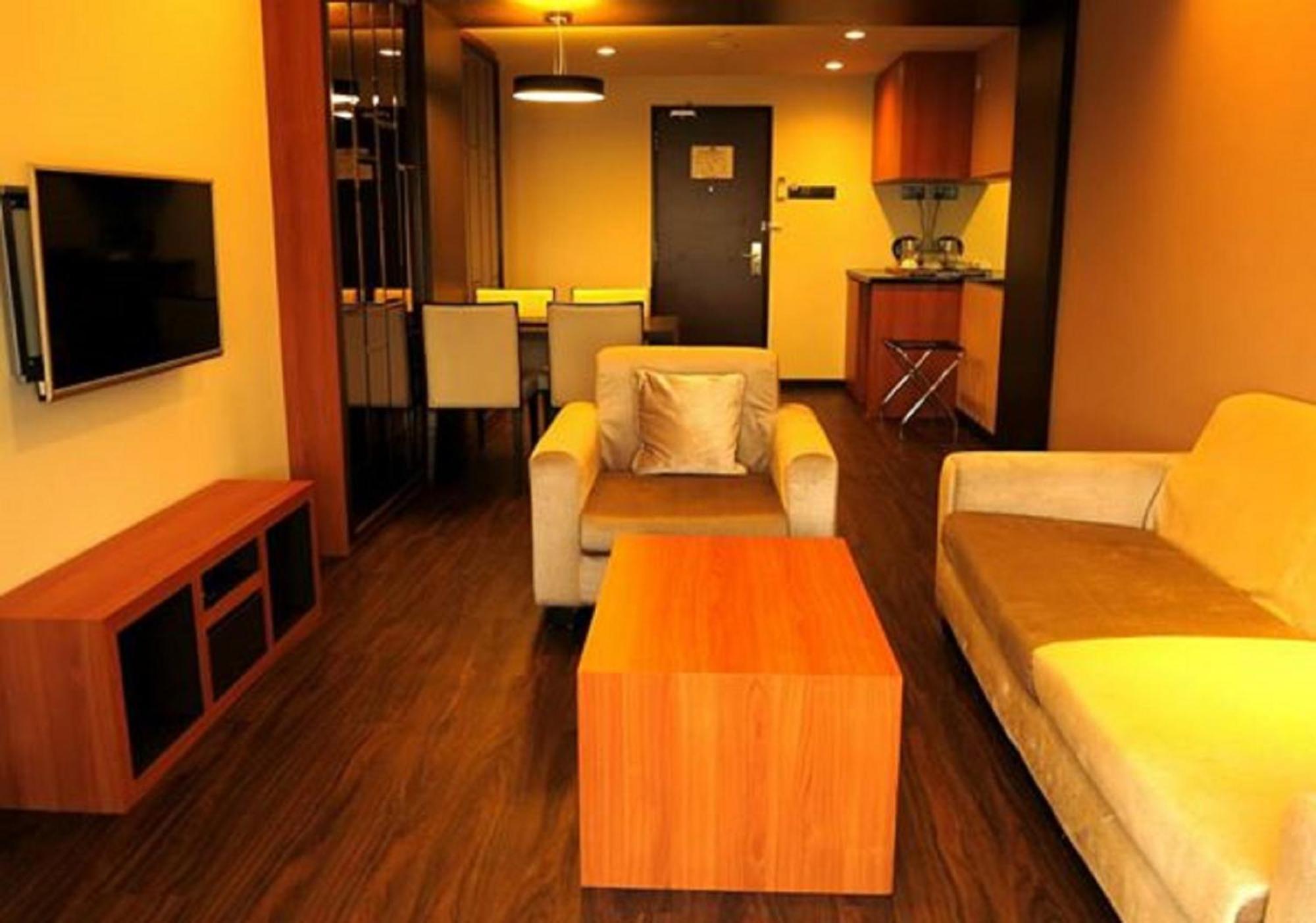 C'Haya Hotel Kota Kinabalu Rum bild