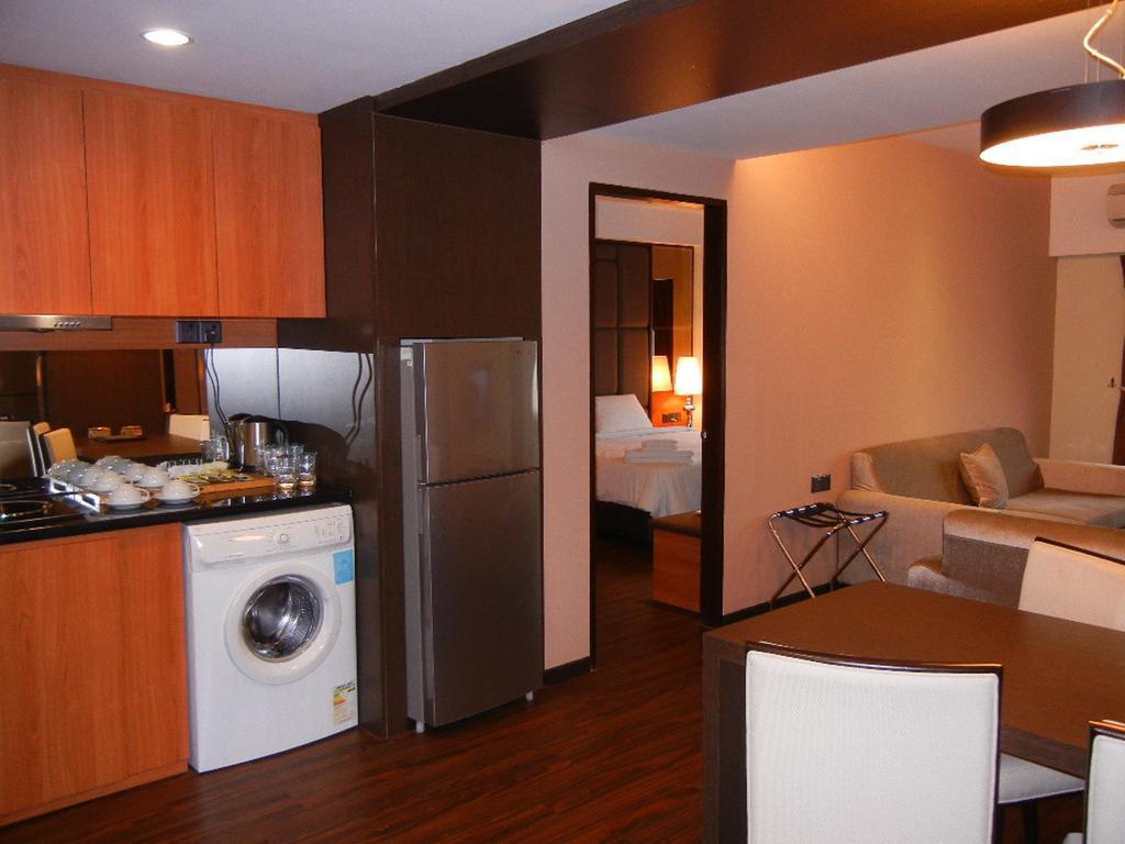 C'Haya Hotel Kota Kinabalu Rum bild